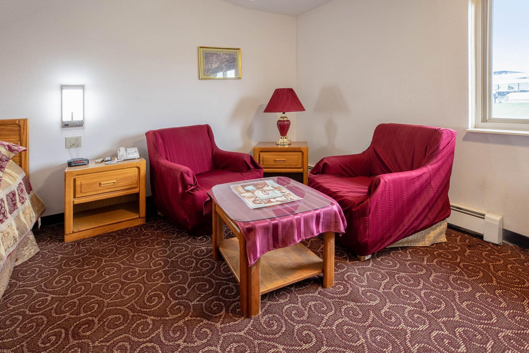 Oyo Hotel Chesaning Route 52 & Hwy 57 Exterior foto