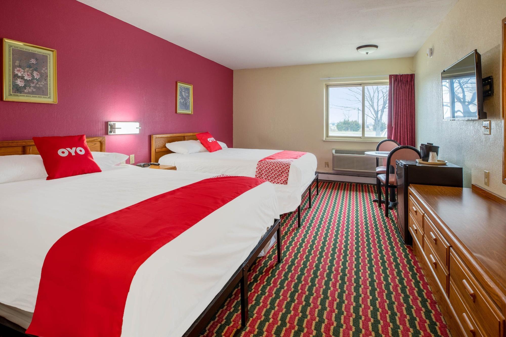Oyo Hotel Chesaning Route 52 & Hwy 57 Exterior foto